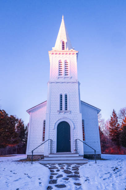 istock South Ferry Church 1299528858