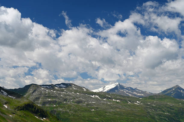 istock Stubnerkogel mountains landscape in Bad Gastein Austria 1299572525