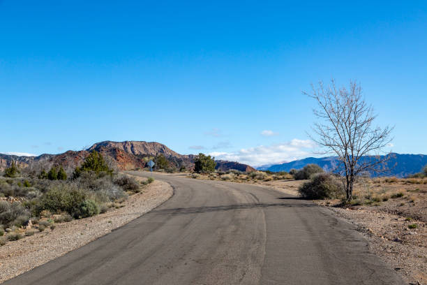 istock A Road Through the Utah Desert 1299633314