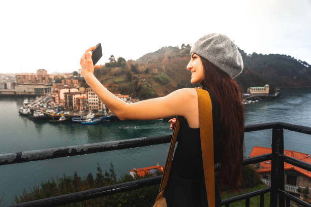 istock Tourist taking a selfie 1299645422