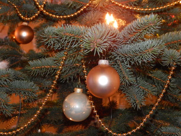 istock A Beautifully Decorated Christmas Tree 1299727851