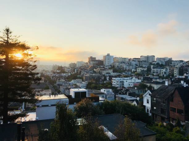 istock Early Morning in San Francisco 1299730677