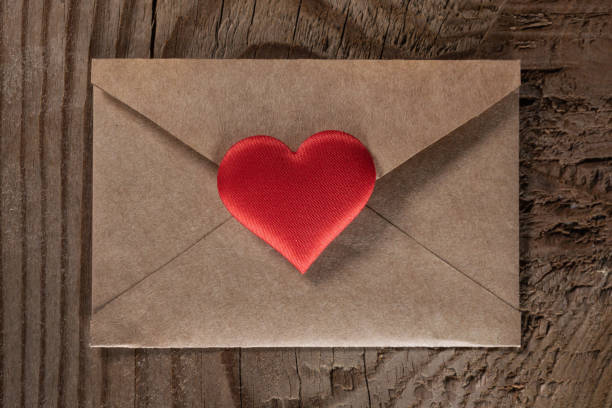 istock Valentine day love letter 1299742950