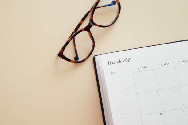 istock Calendar 2021 isolated on background 1299750820
