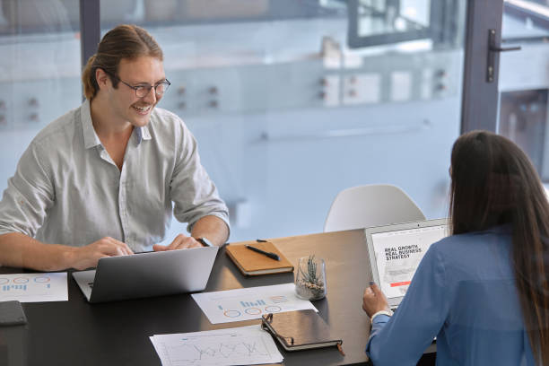 istock Working together to deliver more than expected 1299760891