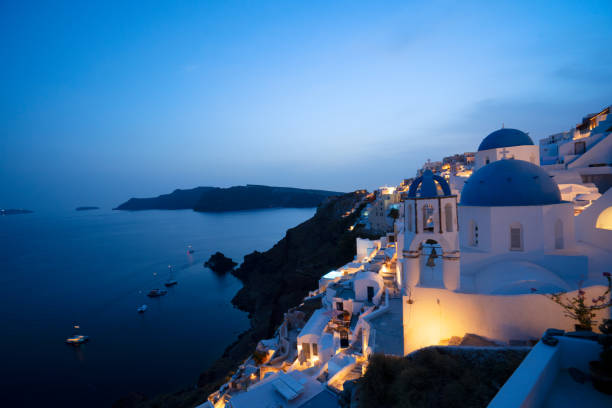 istock Oia, traditional greek village 1299809475