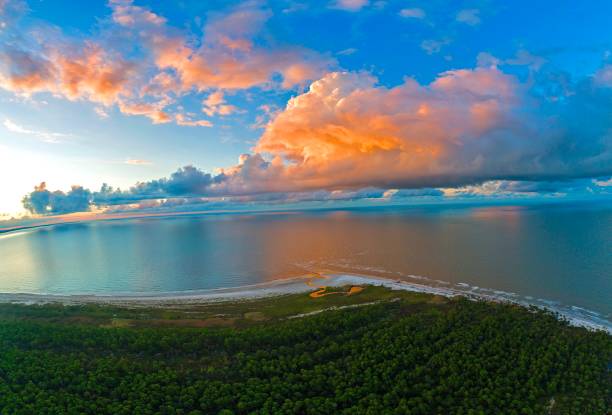 istock Colorful Storms on the Horizon 1299823520