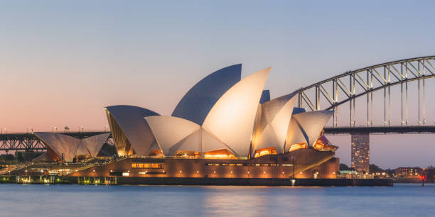 sydney opera house. sydney, australien - australian culture scenics australia panoramic stock-fotos und bilder