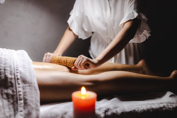 istock Anti cellulite madero therapy 1299860705