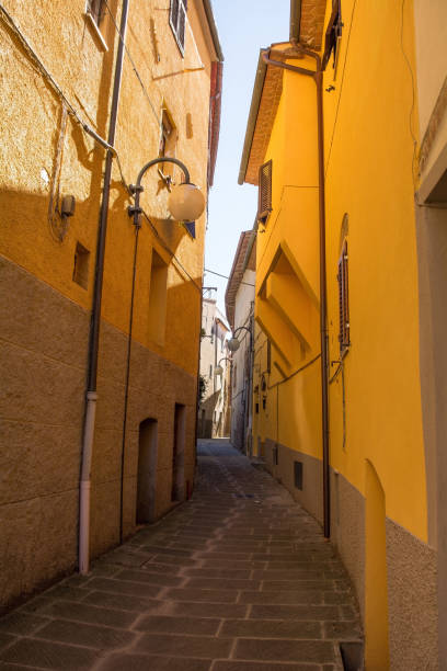 istock Street in Batignano 1299916875
