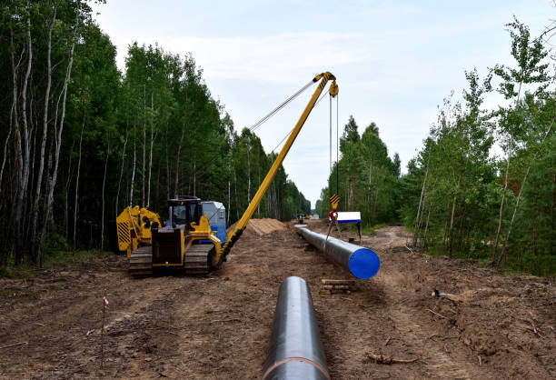 istock Natural gas pipeline construction 1299924183