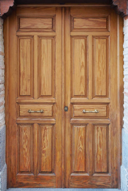 istock Traditional wooden door 1299929062
