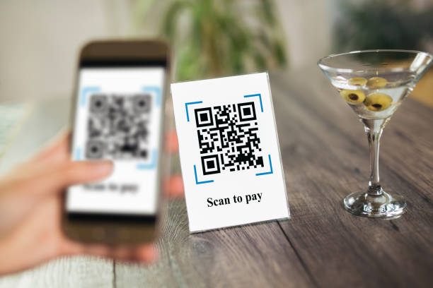 istock Scan to get discounts or pay for drink. 1299929368