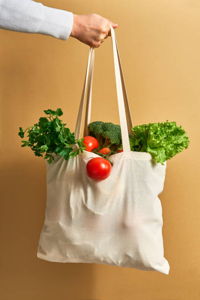 istock Reusable shopping bag with fresh vegetables 1299948046