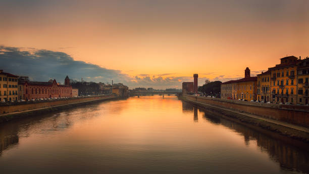 istock tuscany arno pisa sunset 1299993414