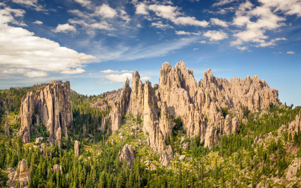 Needles Highway South Dakota Needles Highway in Custer State Park south dakota stock pictures, royalty-free photos & images