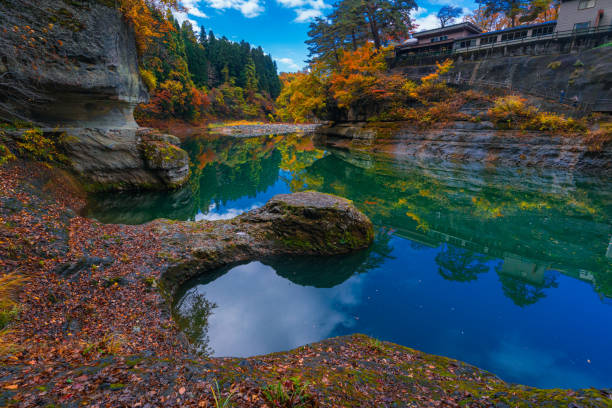 istock autumn colors around Fukushima 2020 1300069990