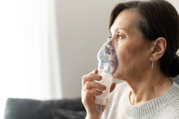 istock A senior woman feels sick 1300099314