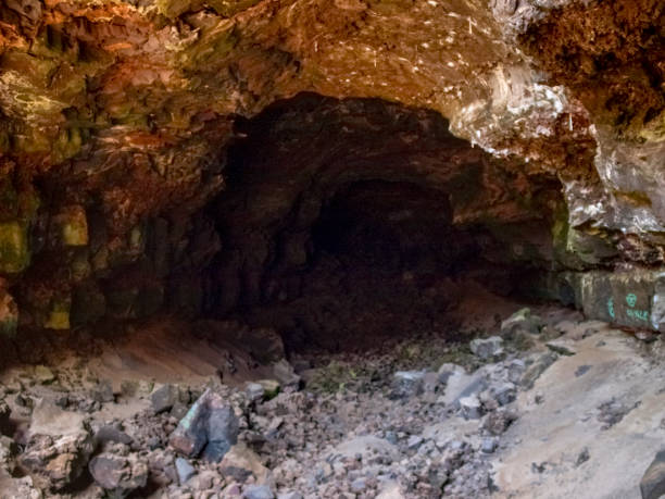 istock lava tube with climbing tops 1300170366