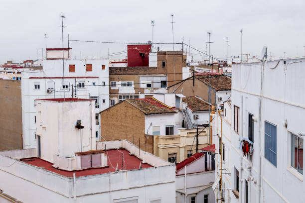 tejados de casas típicas de apartamentos en valencia, españa - spanish culture real estate villa apartment fotografías e imágenes de stock