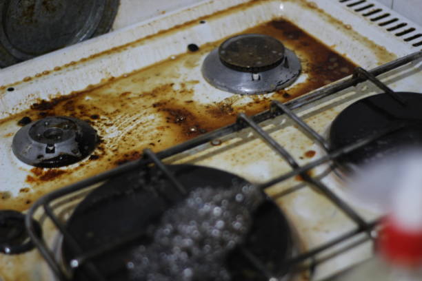 istock dirty and greasy stove after cooking 1300290974