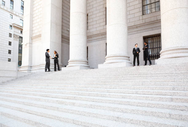 フォーピープル裁判所 エクステリア - courthouse staircase politician business ストックフォトと画像