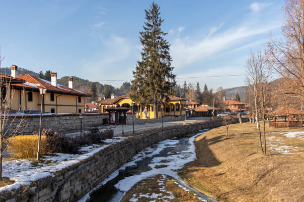 Street and old houses in historical town of Koprivshtitsa, Bulgaria Koprivshtitsa, Bulgaria - January 25, 2020: Typical Street and old houses in historical town of Koprivshtitsa, Sofia Region, Bulgaria bulgarian culture bulgaria bridge river stock pictures, royalty-free photos & images