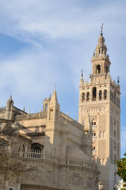 istock Seville Giralda 1300361134