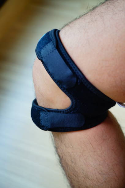 istock The man wear the Knee Support 1300425725