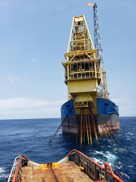 浮遊生産貯蔵およびオフロードfpso容器、石油およびガスの導き - africa fpso nautical vessel oil rig ストックフォトと画像