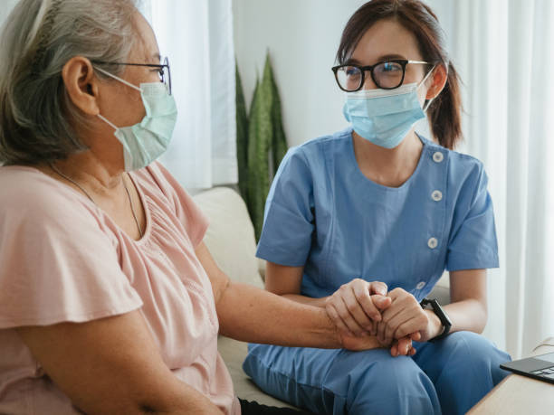 istock Home healthcare 1300535428