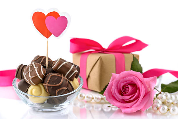 istock Chocolate, gift, roses and pearl necklace 1300552298