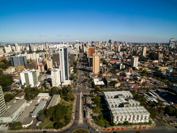 ブラジル パラナ州クリチバ市街の空中写真。2017年7月 - curitiba ストックフォトと画像