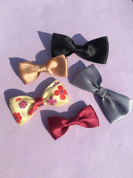 Group of bow tie with pastel purple background
