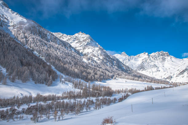 istock CHIANALE AND UPPER VARAITA VALLEY 1300805244