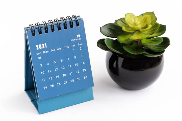 istock October 2021 desk calendar 1300835300