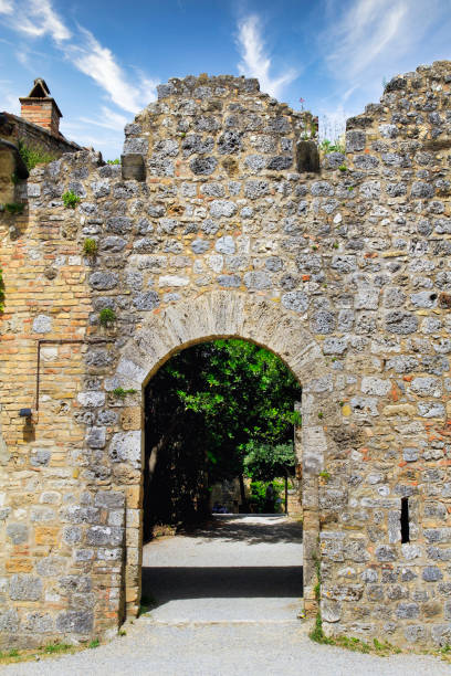 istock San Gimignano, Tuscany, Italy 1300860326