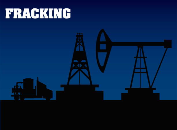 illustrazioni stock, clip art, cartoni animati e icone di tendenza di fracking attrezzature di perforazione di piattaforme petrolifere e camion silhouette - fracking exploration gasoline industry