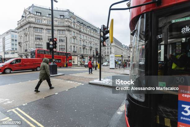 Snowy Day In Central London Stock Photo - Download Image Now - Central London, Color Image, Double-Decker Bus