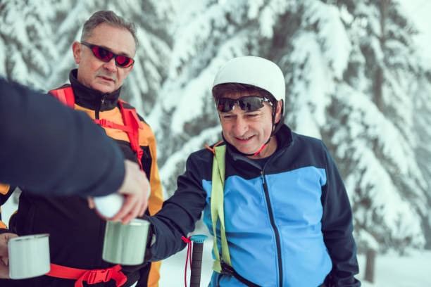 istock Mountain Tea Time For Snow Hikers 1301037186