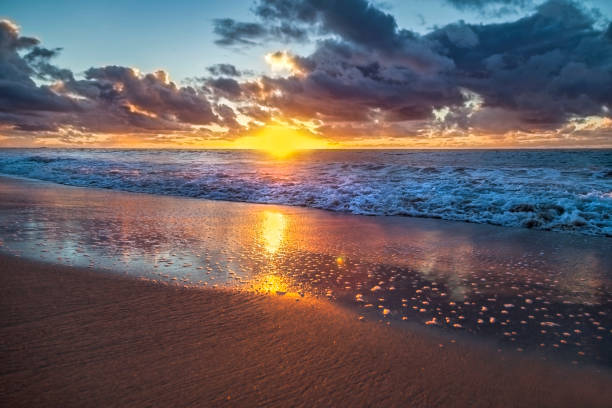 istock Sunset Beach Perth Western Australia 1301179245
