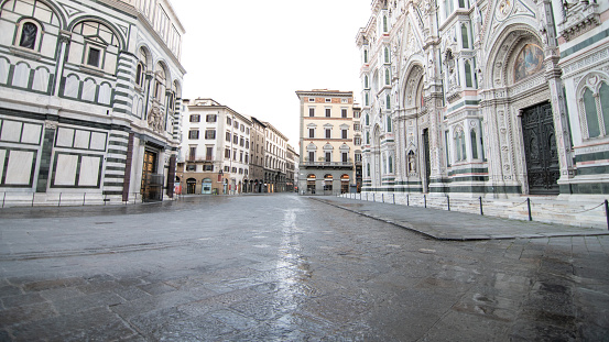 spectacular center of Florence without people
