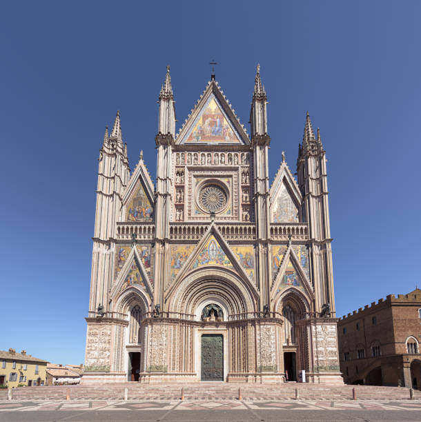 собор орвьето, италия - collage monument ancient italy стоковые фото и изображения