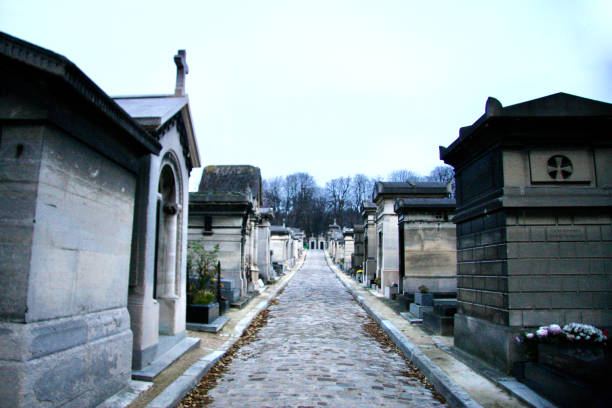 istock Pere Lachaise Cemetery - Paris 1301306781