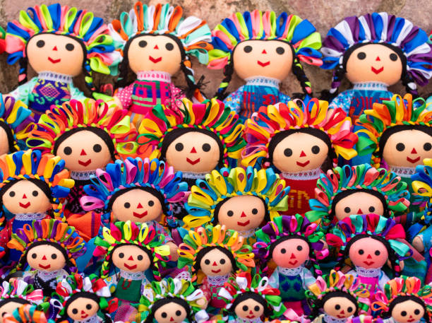 istock MEXICAN COLORFUL AND TRADITIONAL DOLLS 1301311931