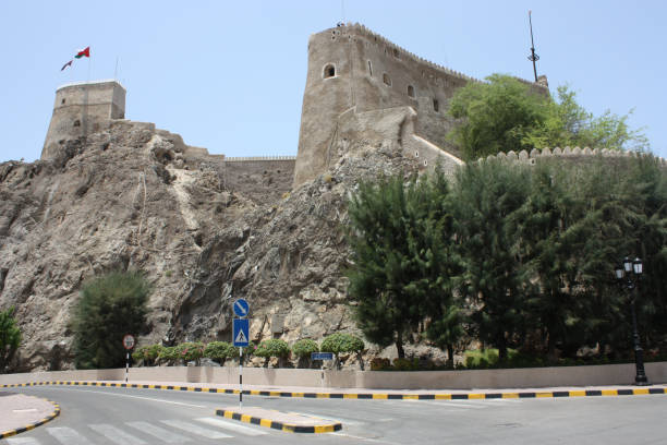 al mirani fort in muscat, oman - al mirani imagens e fotografias de stock