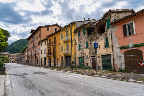 The center of Visso at July 2020 after the earthquake of central Italy 2016 Visso, Italy - Jul 02, 2020: The historic center of Visso city at July 2020 after the earthquake of central Italy in 2016 amatrice stock pictures, royalty-free photos & images