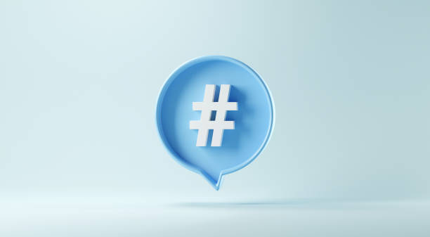 hashtag-zeichen-symbol in social-media-benachrichtigungssymbol auf pastellblauen hintergrund. - hashtag stock-fotos und bilder