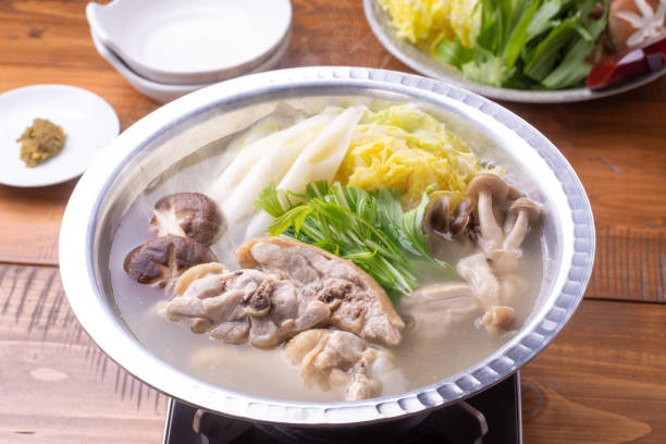 istock Tori no mizutaki 1301366917