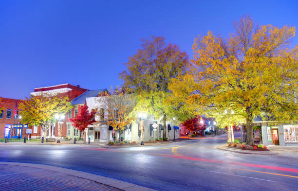 istock Autumn in Franklin, Tennessee 1301408678